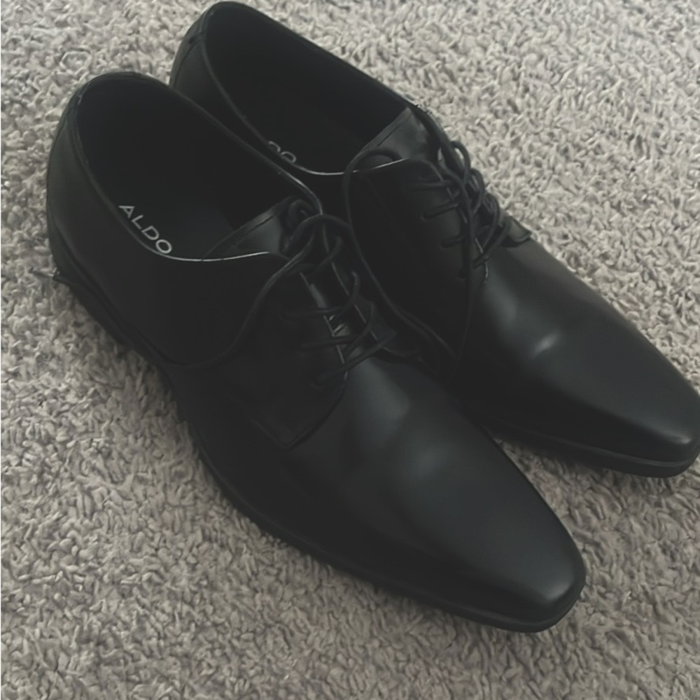 Mens Aldo Shoes Never Worn Size 9